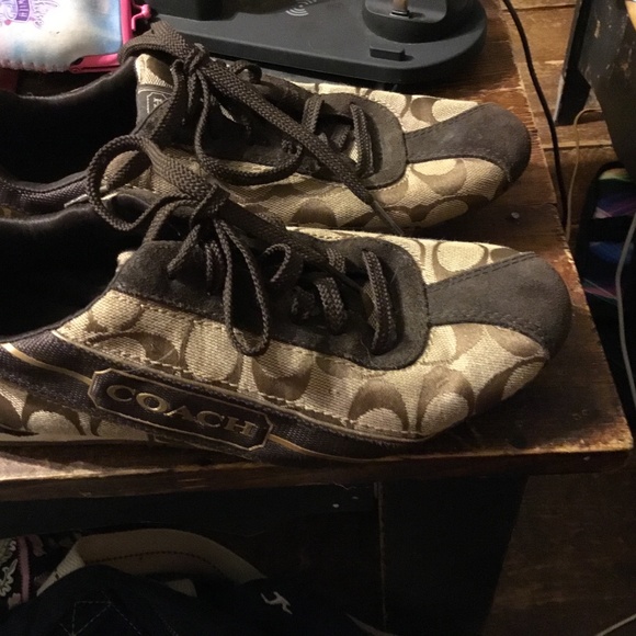 Coach shoes - Picture 1 of 2